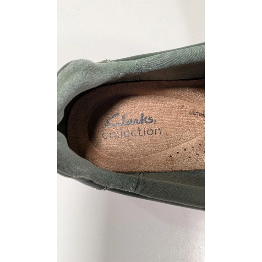 Clarks Collection Green Leather Perforated Zip Sneakers Ultimate Comfort